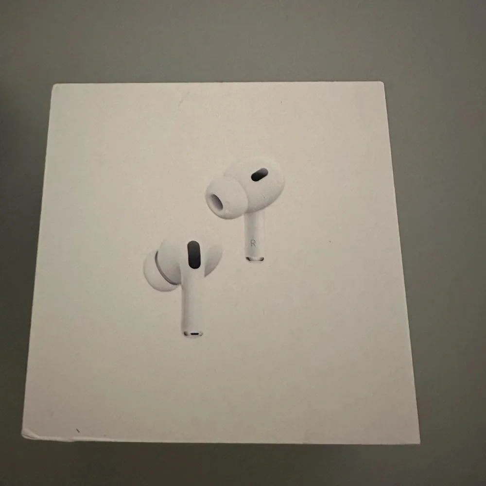Apple AirPods Pro (2nd Generation)